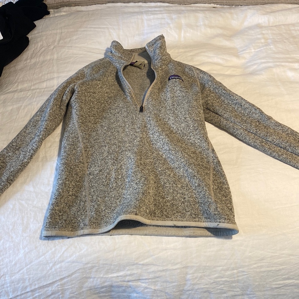 Patagonia pullover fleece